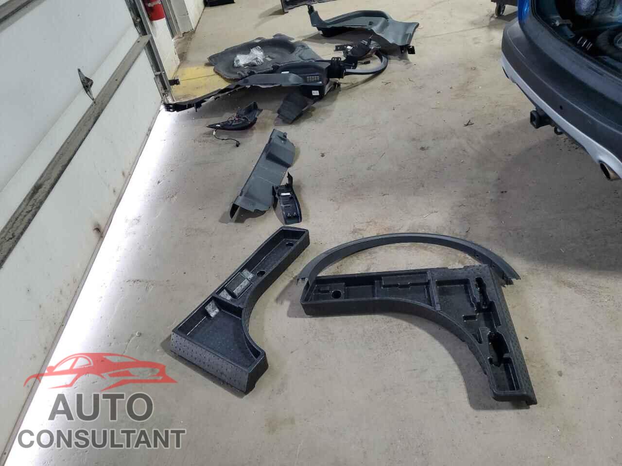 FORD ESCAPE 2020 - 1FMCU9H95LUA29754