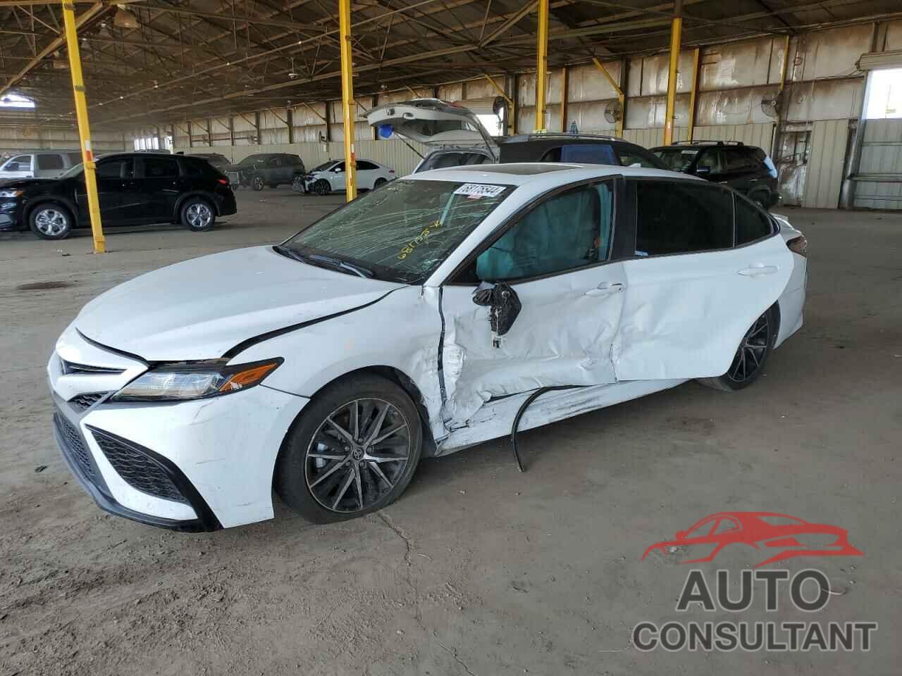 TOYOTA CAMRY 2022 - 4T1S11AK7NU044651