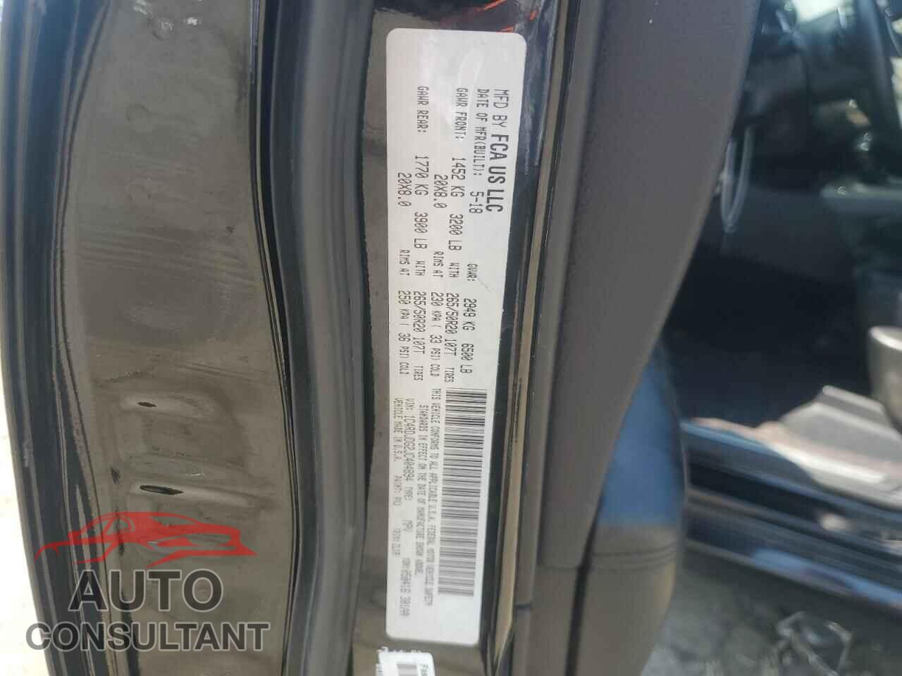 DODGE DURANGO 2018 - 1C4RDJDG2JC404894