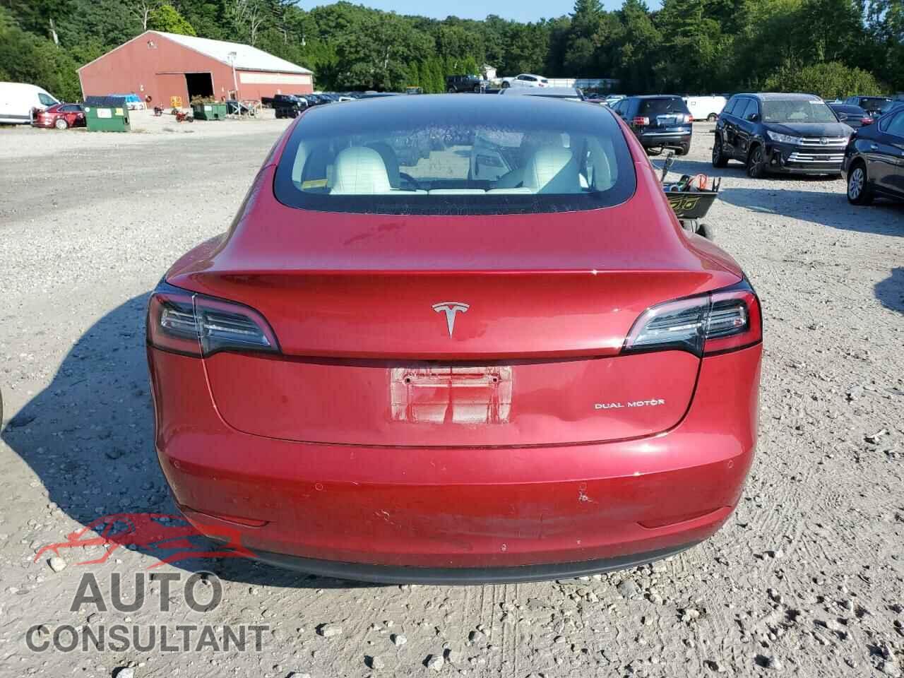 TESLA MODEL 3 2021 - 5YJ3E1EB4MF975705