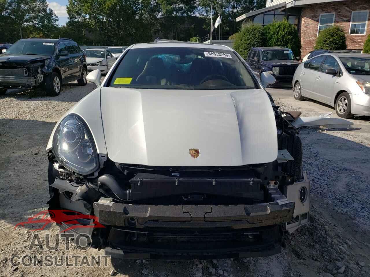 PORSCHE PANAMERA 2016 - WP0AF2A76GL082187