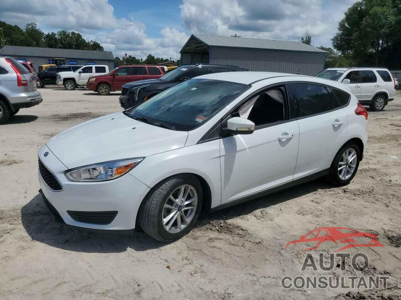 FORD FOCUS 2017 - 1FADP3K22HL208569