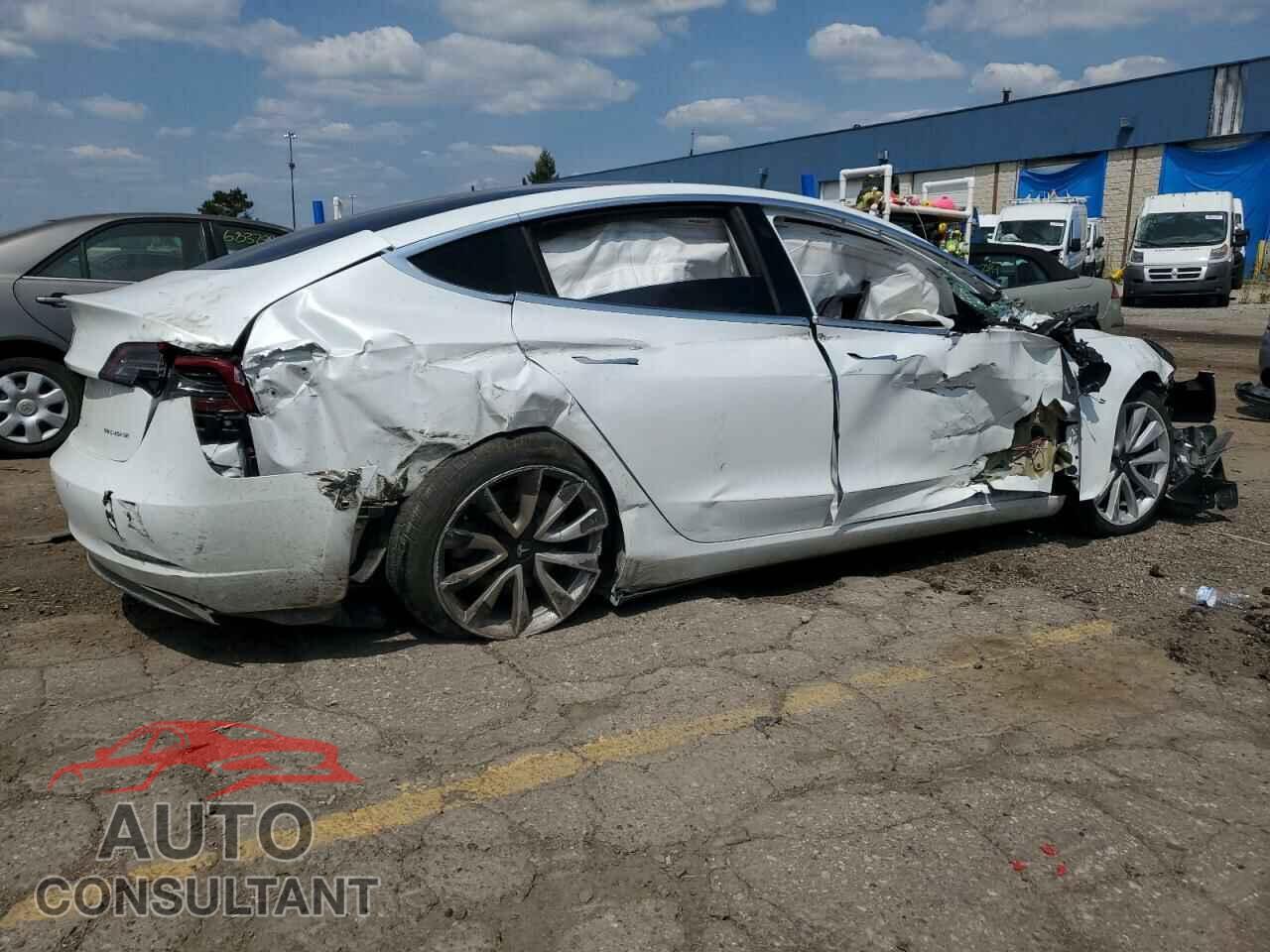 TESLA MODEL 3 2018 - 5YJ3E1EB3JF088981