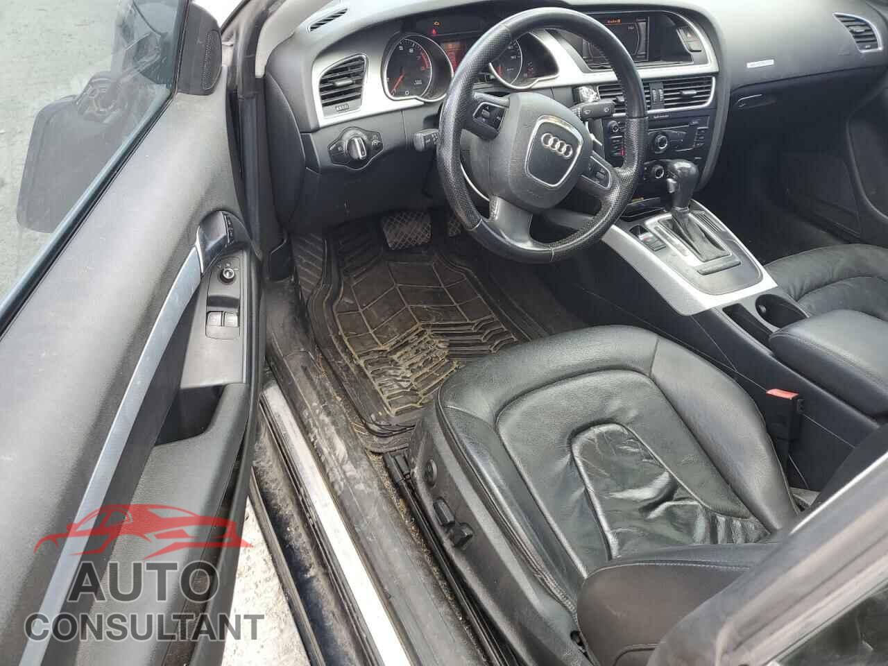 AUDI A5 2011 - WAUCFAFR8BA078737