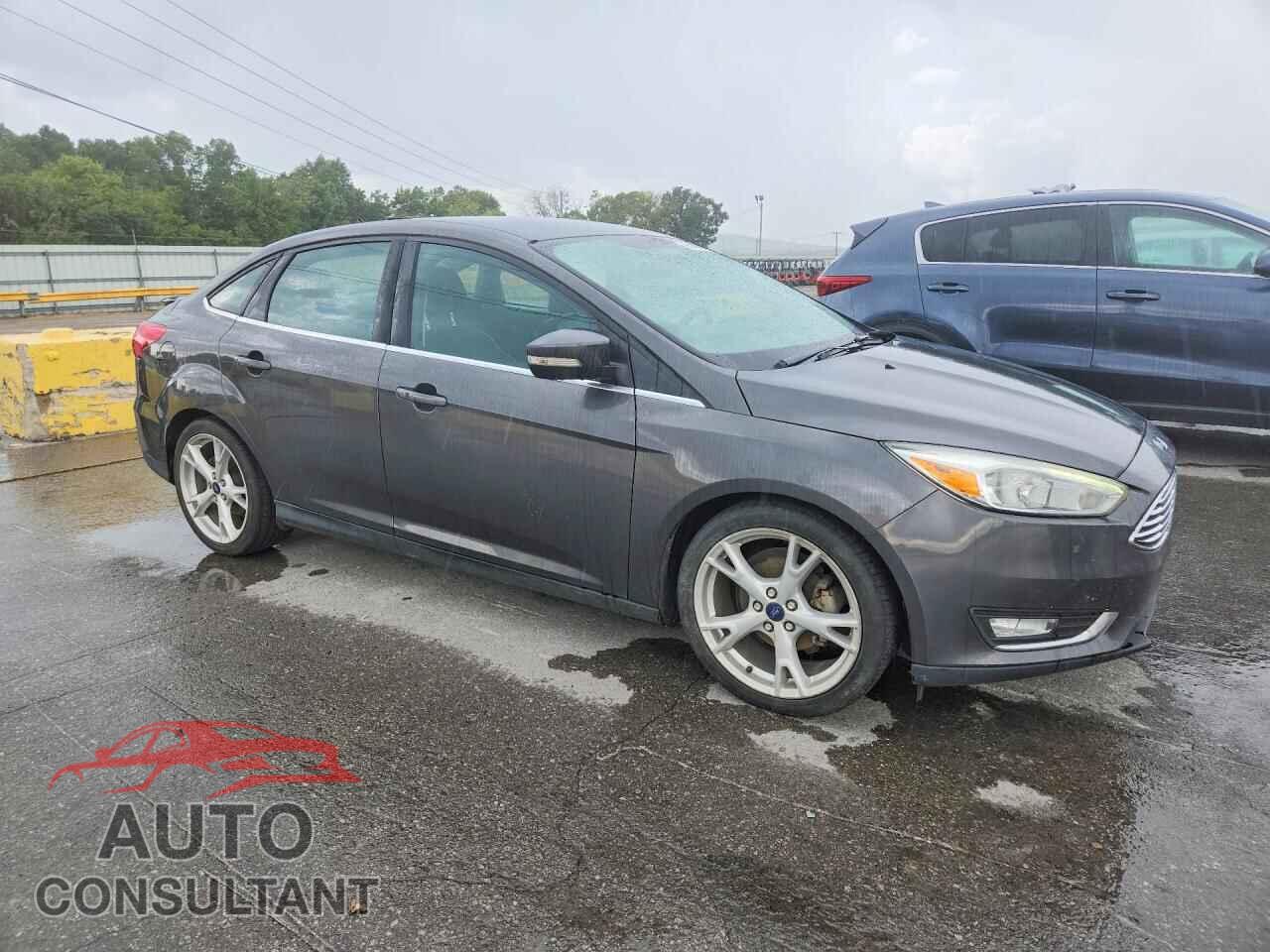 FORD FOCUS 2016 - 1FADP3J25GL249567
