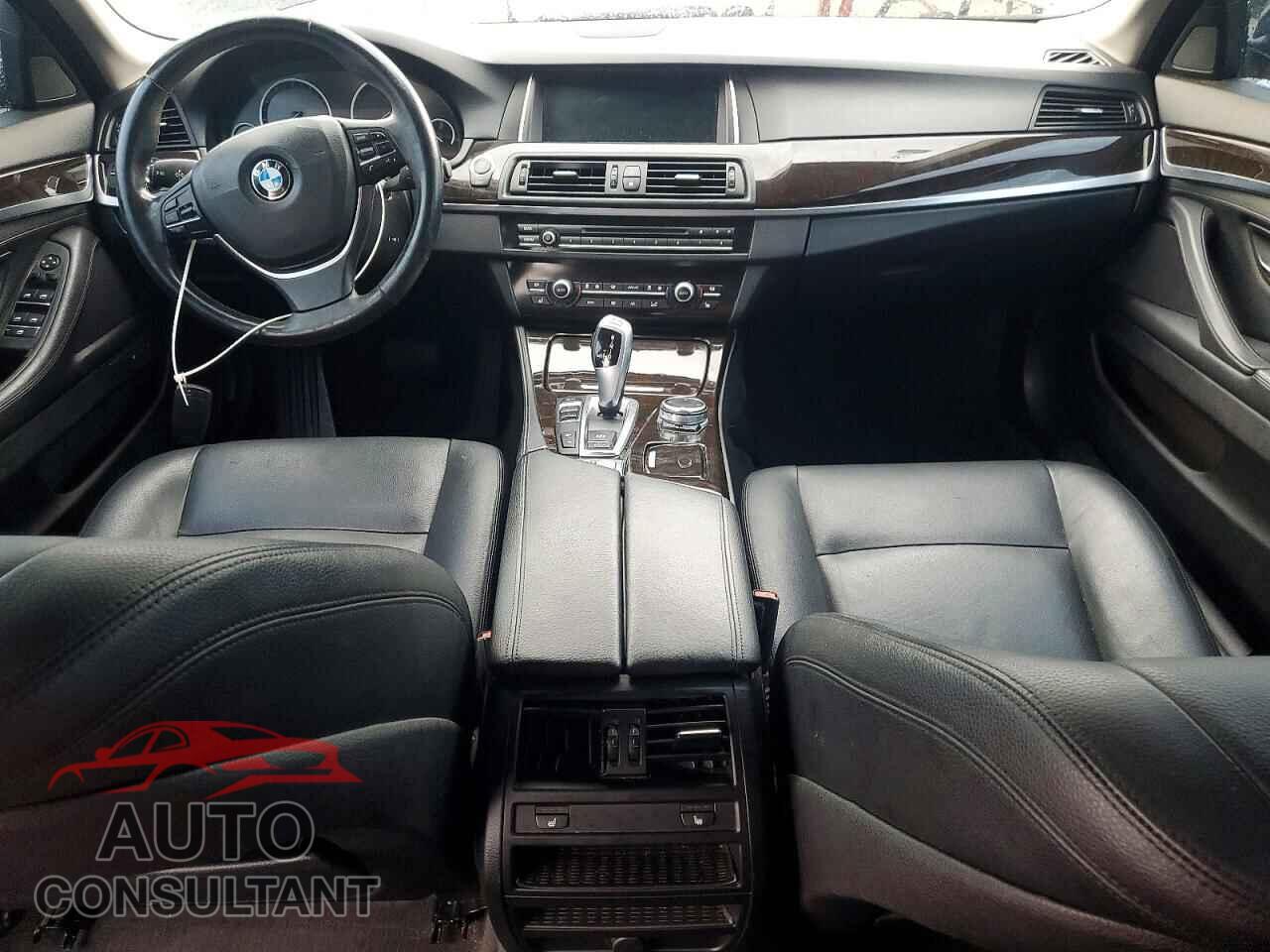 BMW 5 SERIES 2015 - WBA5B3C54FD548011
