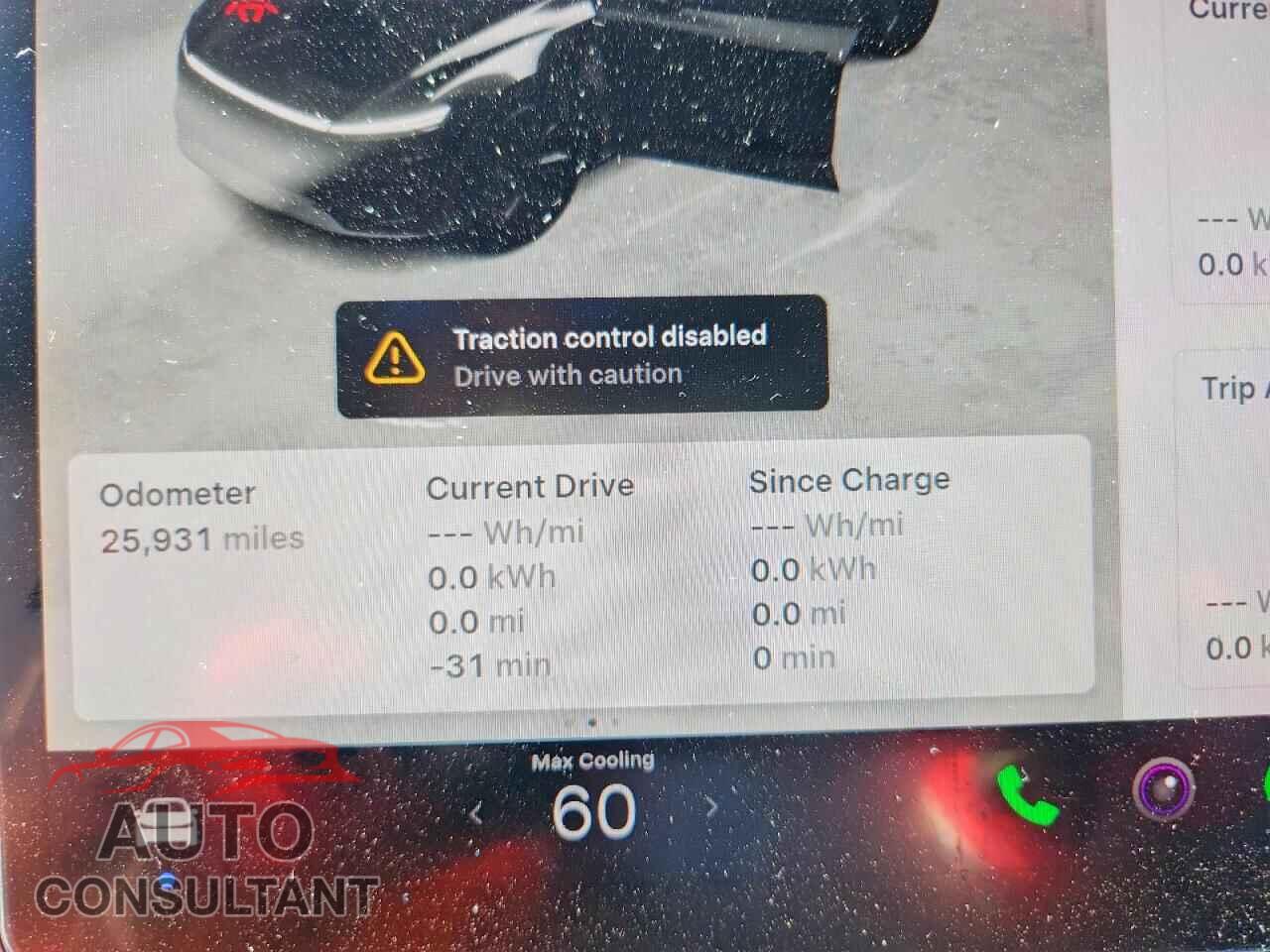 TESLA MODEL Y 2026 - 7SAYGDEE1TA413397