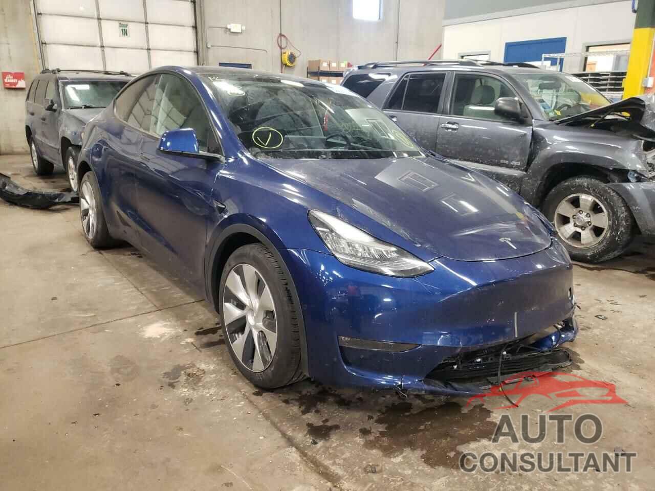 2021 MODEL Y TESLA