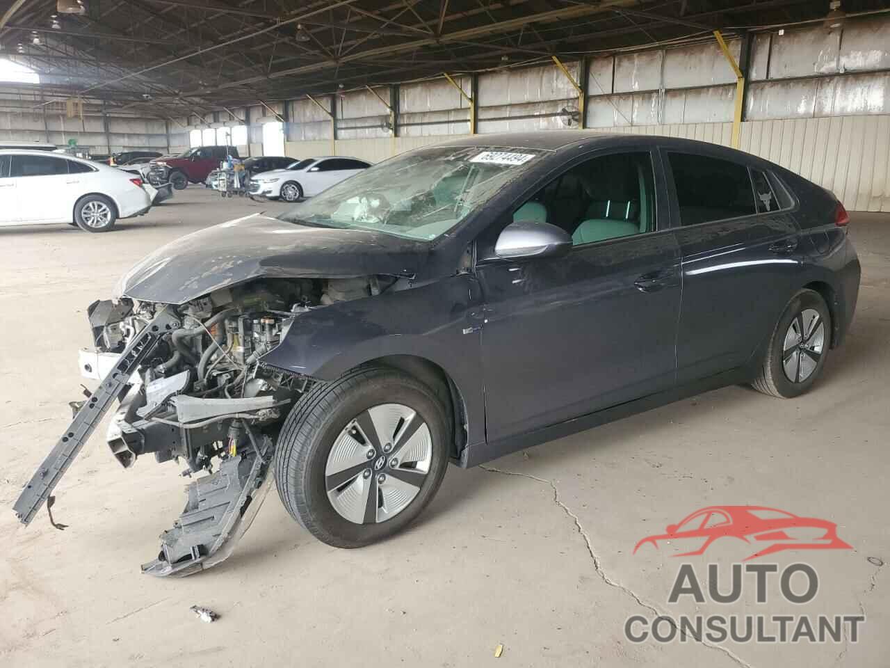 HYUNDAI IONIQ 2017 - KMHC65LC8HU030619