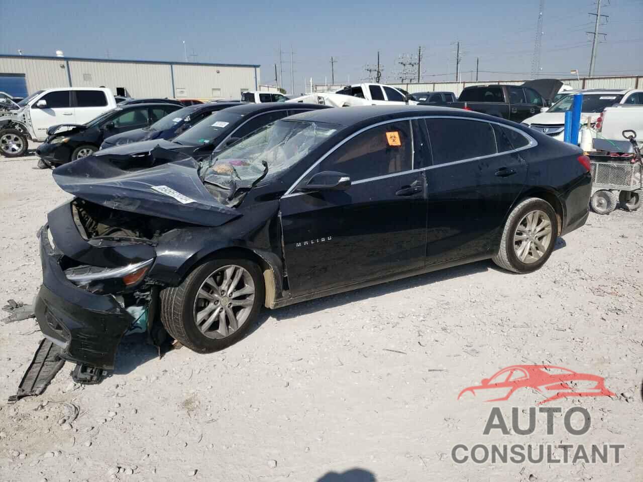 CHEVROLET MALIBU 2018 - 1G1ZD5ST1JF271995