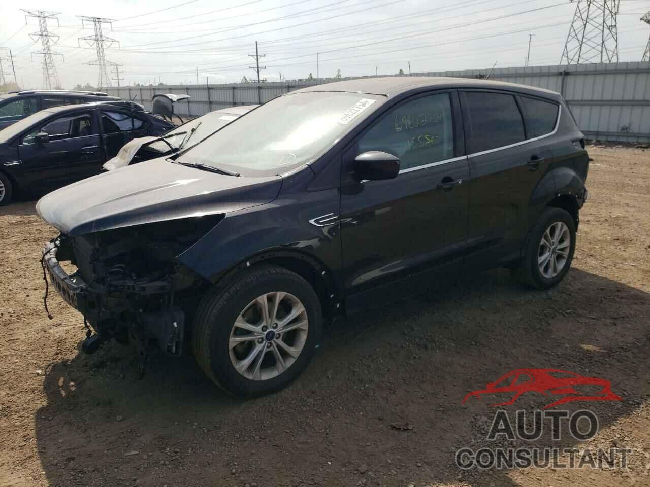 FORD ESCAPE 2017 - 1FMCU9GD7HUC04342