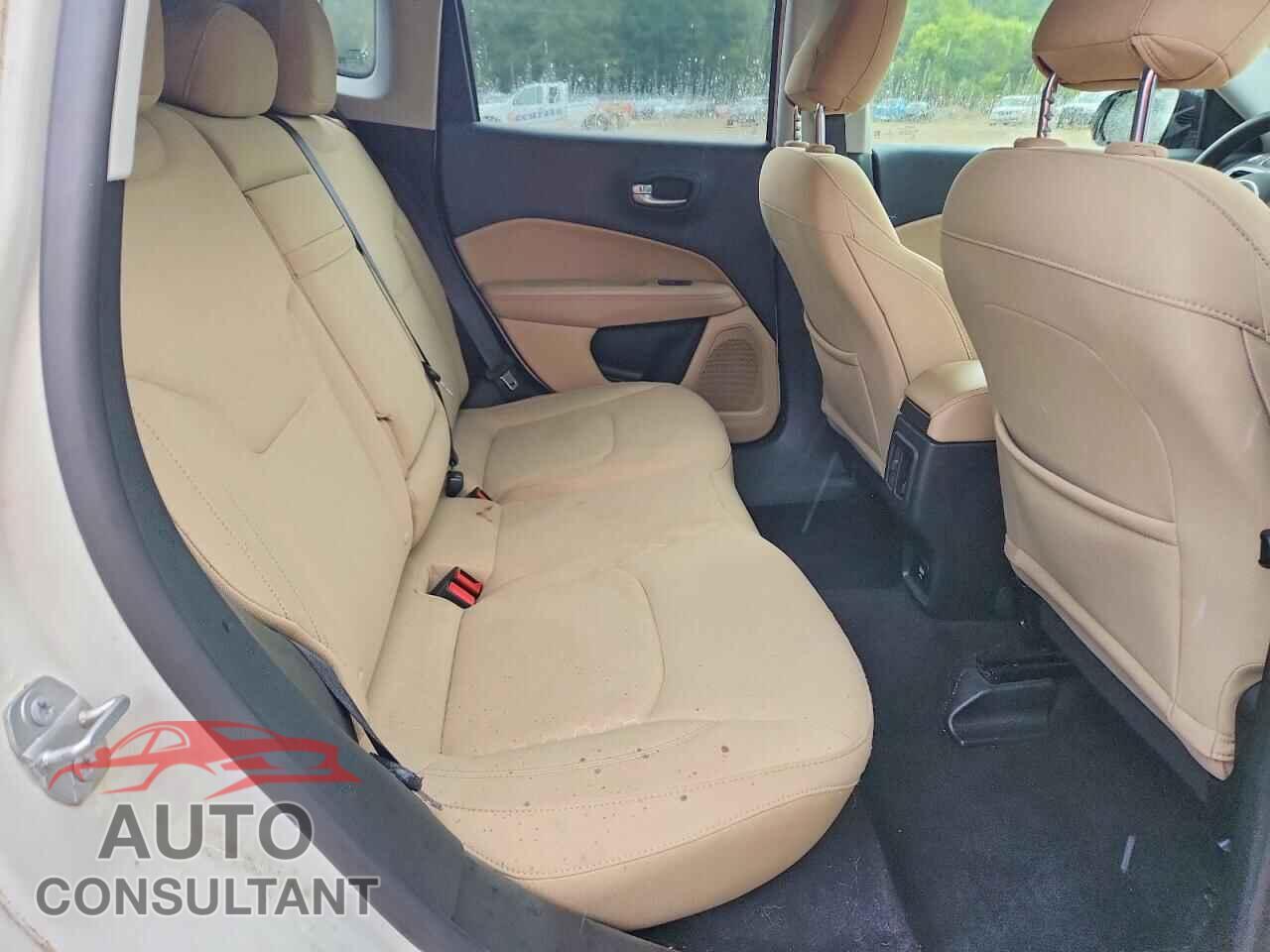 JEEP COMPASS 2017 - 3C4NJDAB3HT656167