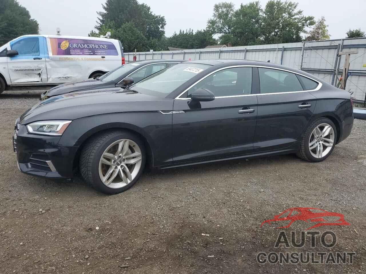 AUDI A5 2019 - WAUANCF50KA069114