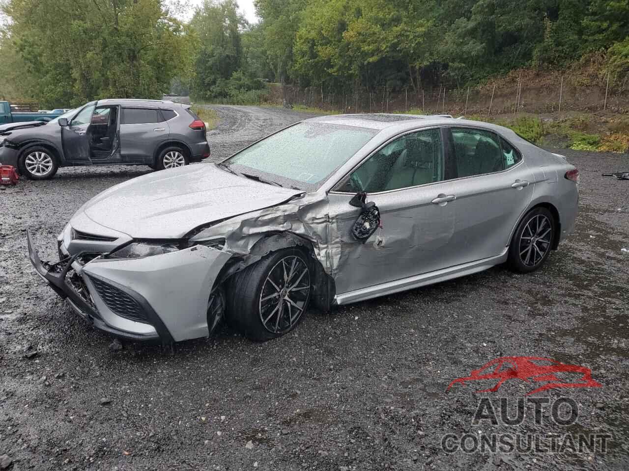 TOYOTA CAMRY 2021 - 4T1T11BKXMU020605