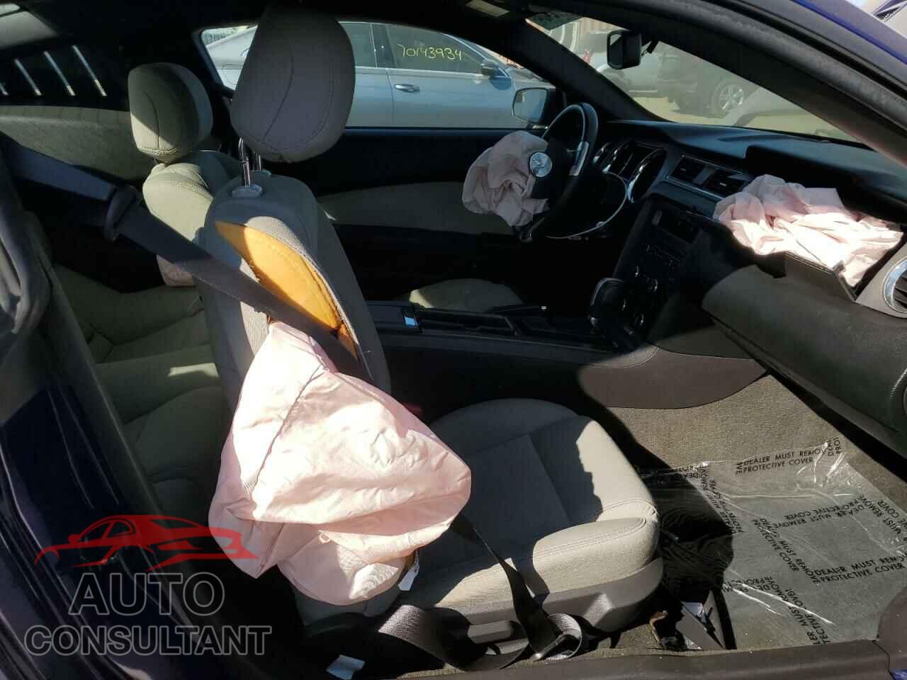 FORD MUSTANG 2014 - 1ZVBP8CF7E5273253