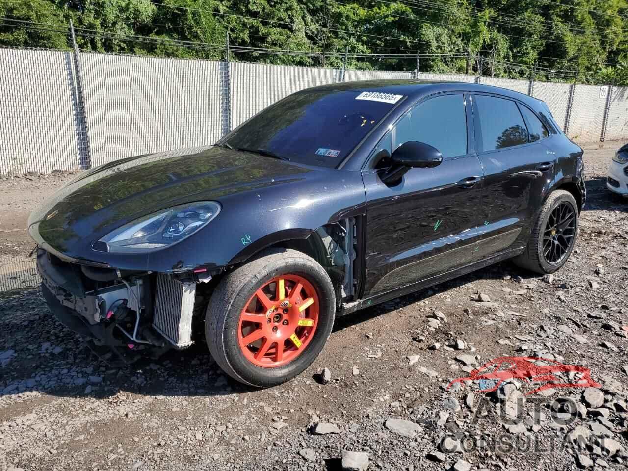 PORSCHE MACAN 2018 - WP1AG2A52JLB60918