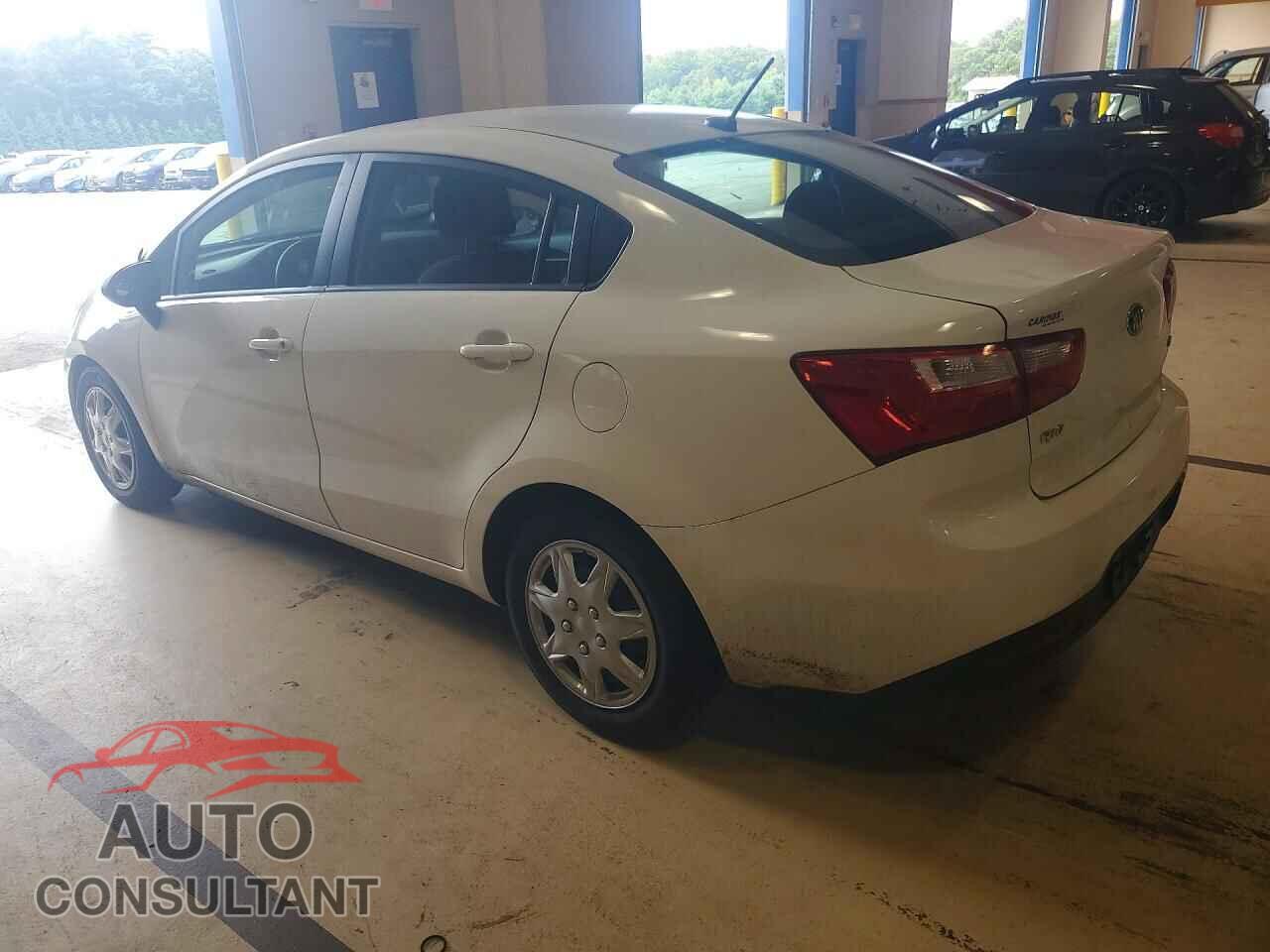 KIA RIO 2014 - KNADM4A35E6327212