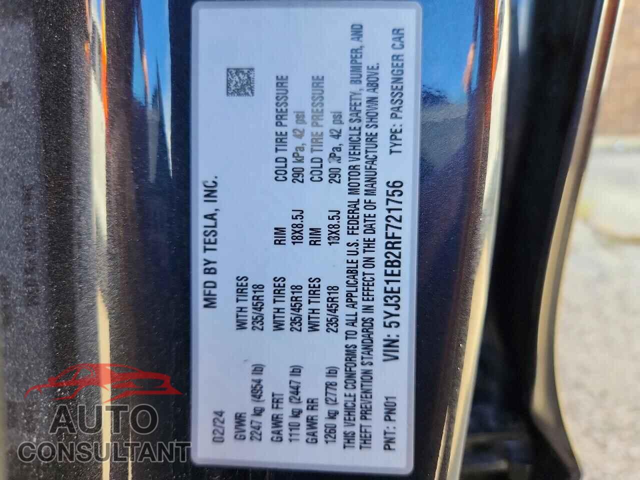 TESLA MODEL 3 2024 - 5YJ3E1EB2RF721756