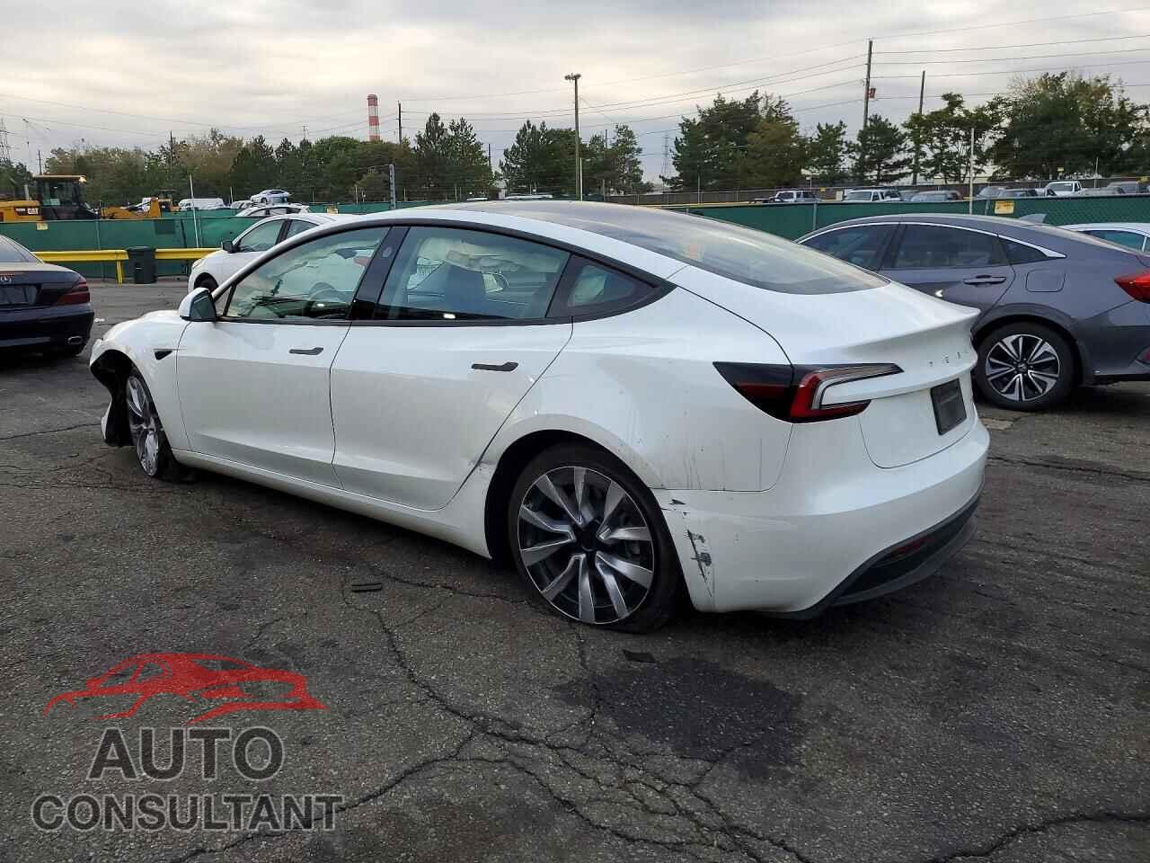 TESLA MODEL 3 2025 - 5YJ3E1EB7SF005926