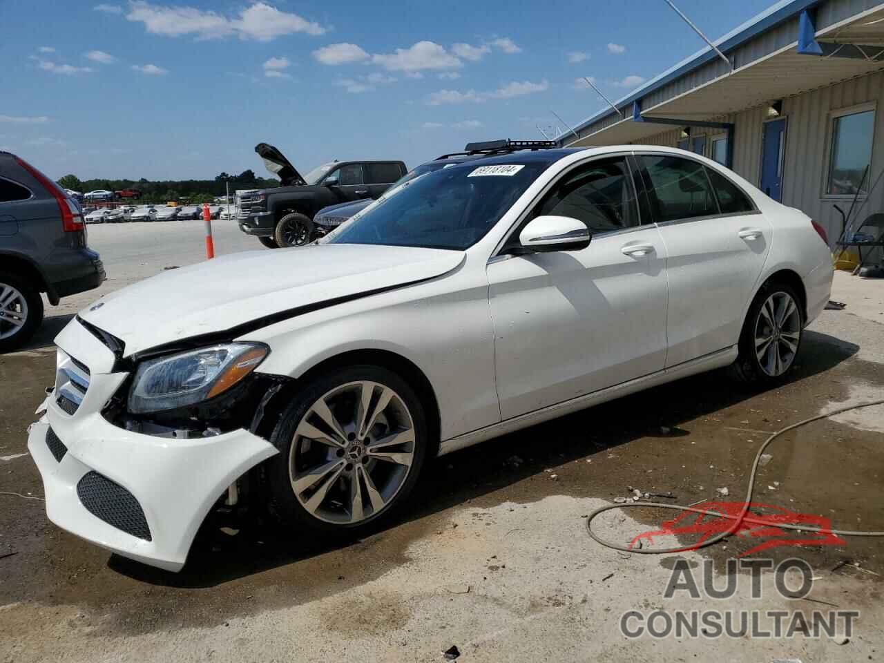 MERCEDES-BENZ C-CLASS 2018 - 55SWF4JB9JU245610