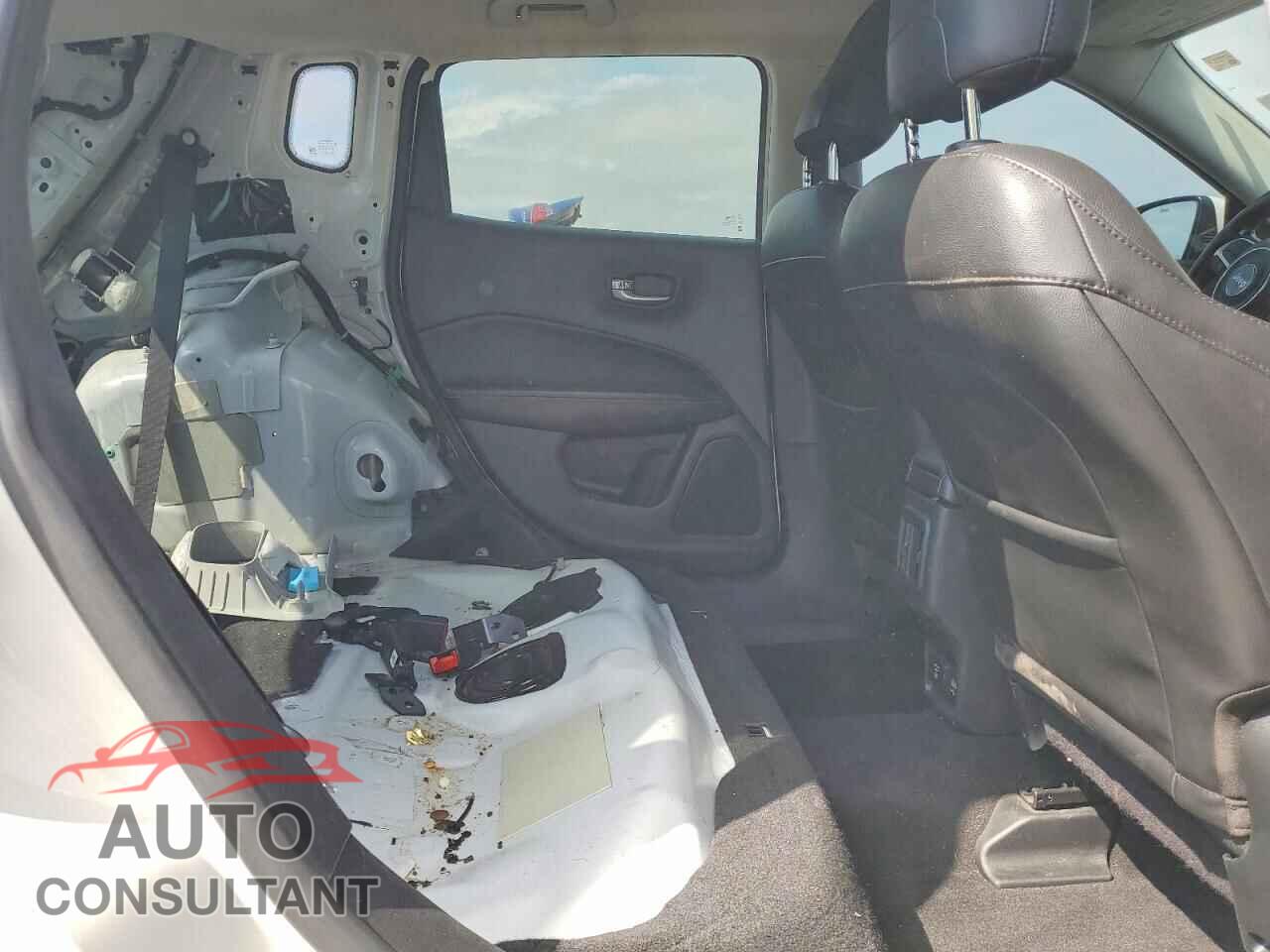 JEEP COMPASS 2019 - 3C4NJDBB3KT812844