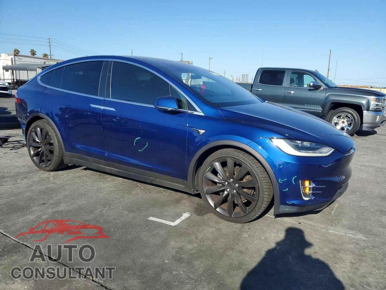 TESLA MODEL X 2020 - 5YJXCAE29LF286331