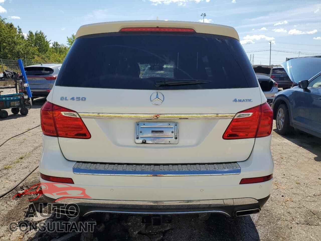 MERCEDES-BENZ GL-CLASS 2015 - 4JGDF6EE4FA522149