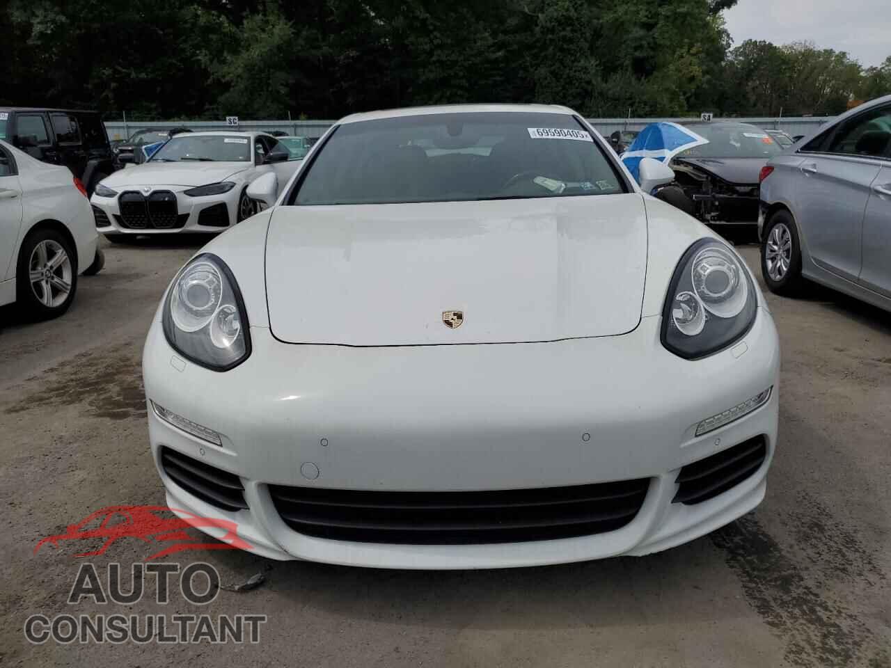 PORSCHE PANAMERA 2015 - WP0AA2A74FL007288
