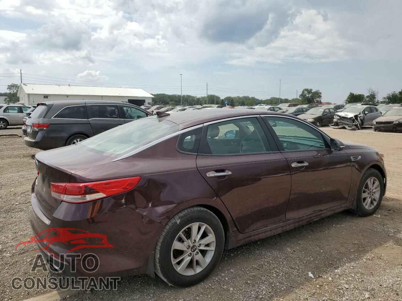 KIA OPTIMA 2016 - 5XXGT4L32GG116876