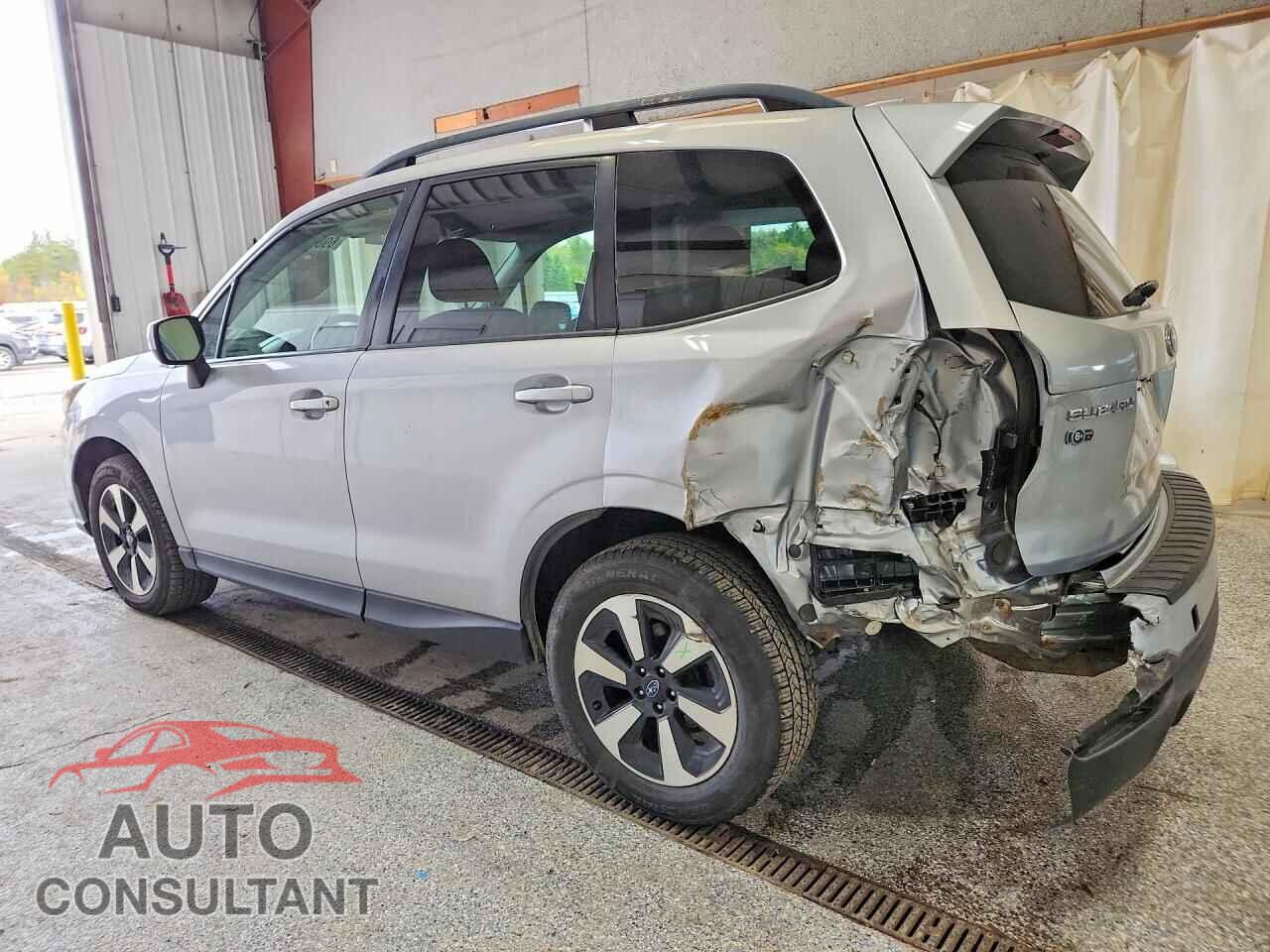 SUBARU FORESTER 2017 - JF2SJAEC0HH810127