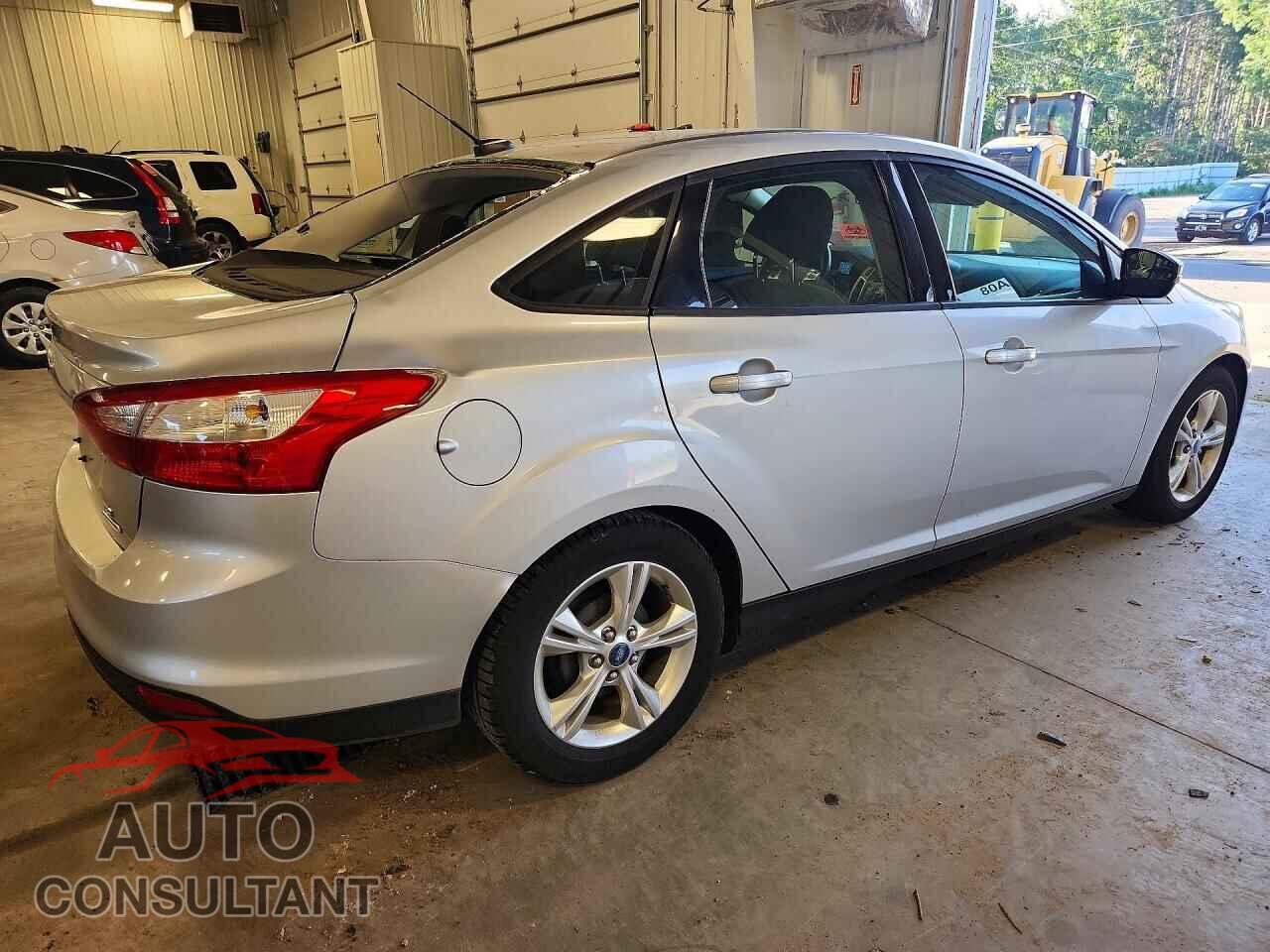FORD FOCUS 2014 - 1FADP3F26EL149581