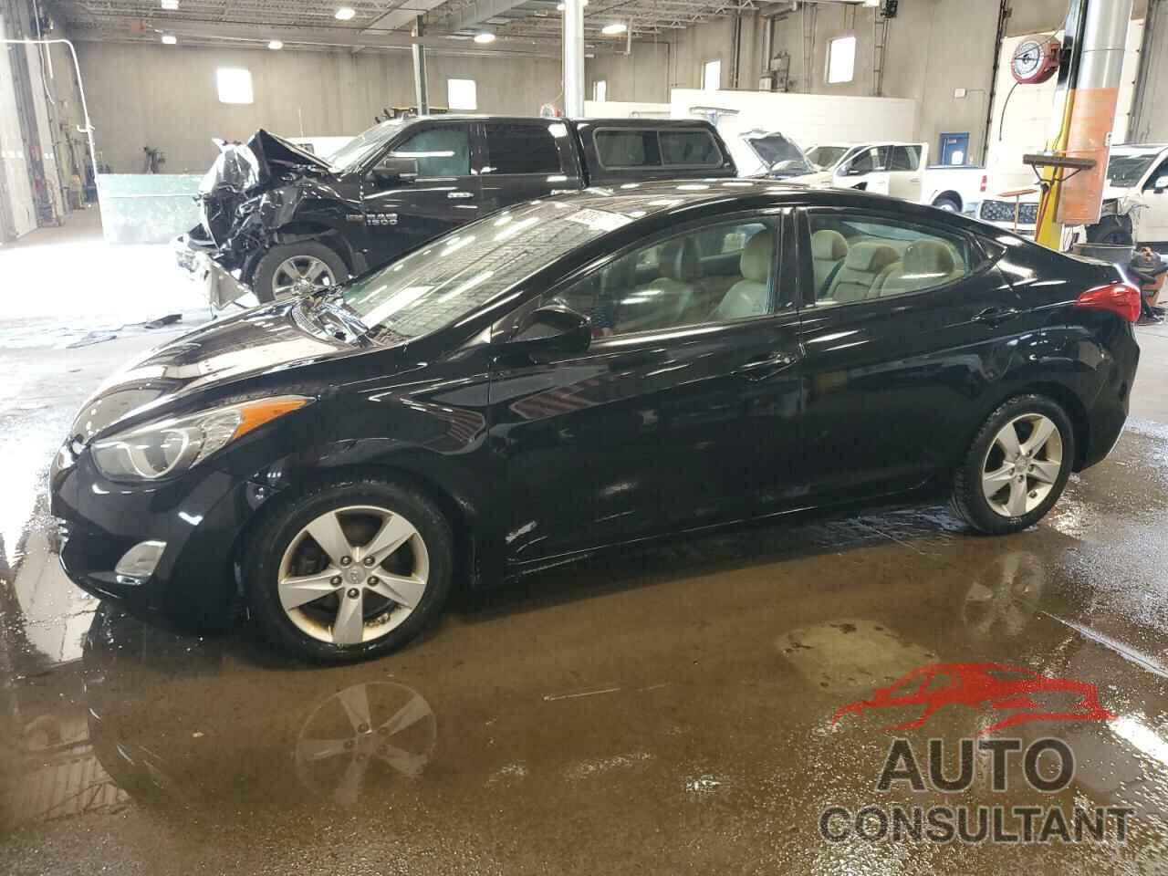 HYUNDAI ELANTRA 2013 - 5NPDH4AE1DH191349