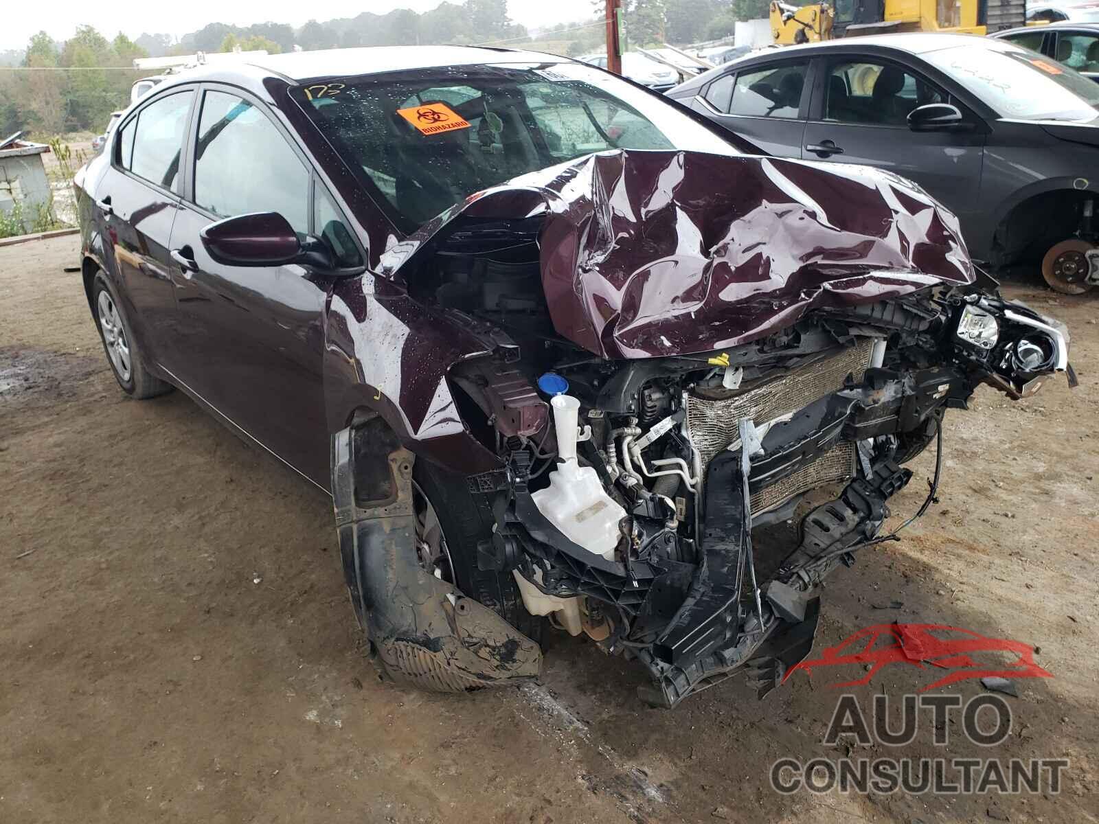 KIA FORTE 2017 - 3KPFK4A77HE126012