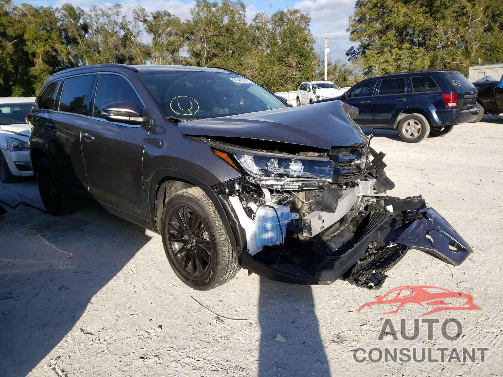 TOYOTA HIGHLANDER 2019 - 5TDKZRFH7KS369146