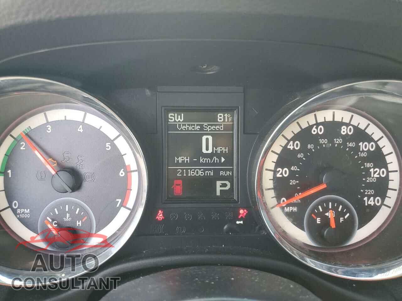 DODGE DURANGO 2013 - 1C4RDJAG3DC575923
