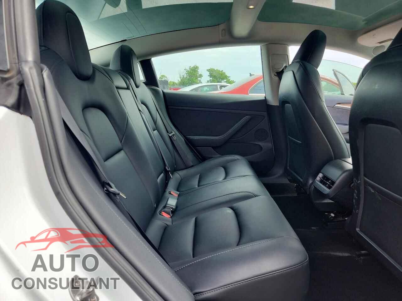 TESLA MODEL 3 2023 - 5YJ3E1EA1PF490367