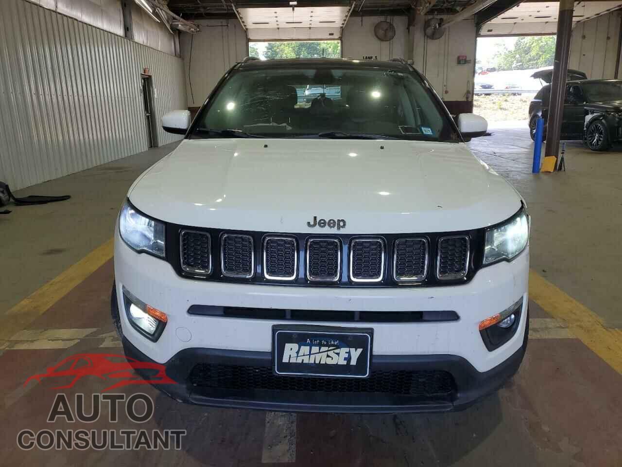 JEEP COMPASS 2020 - 3C4NJDBB8LT112495