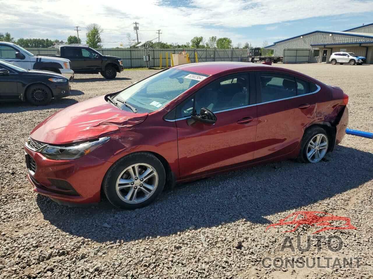 CHEVROLET CRUZE 2018 - 1G1BE5SMXJ7137617