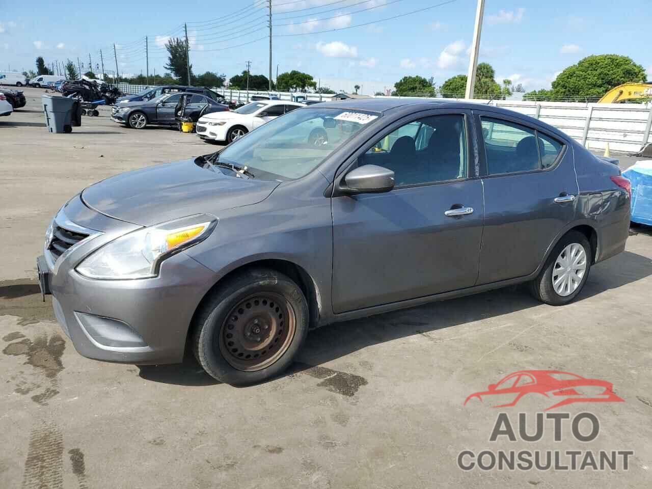 NISSAN VERSA 2018 - 3N1CN7AP2JL884811