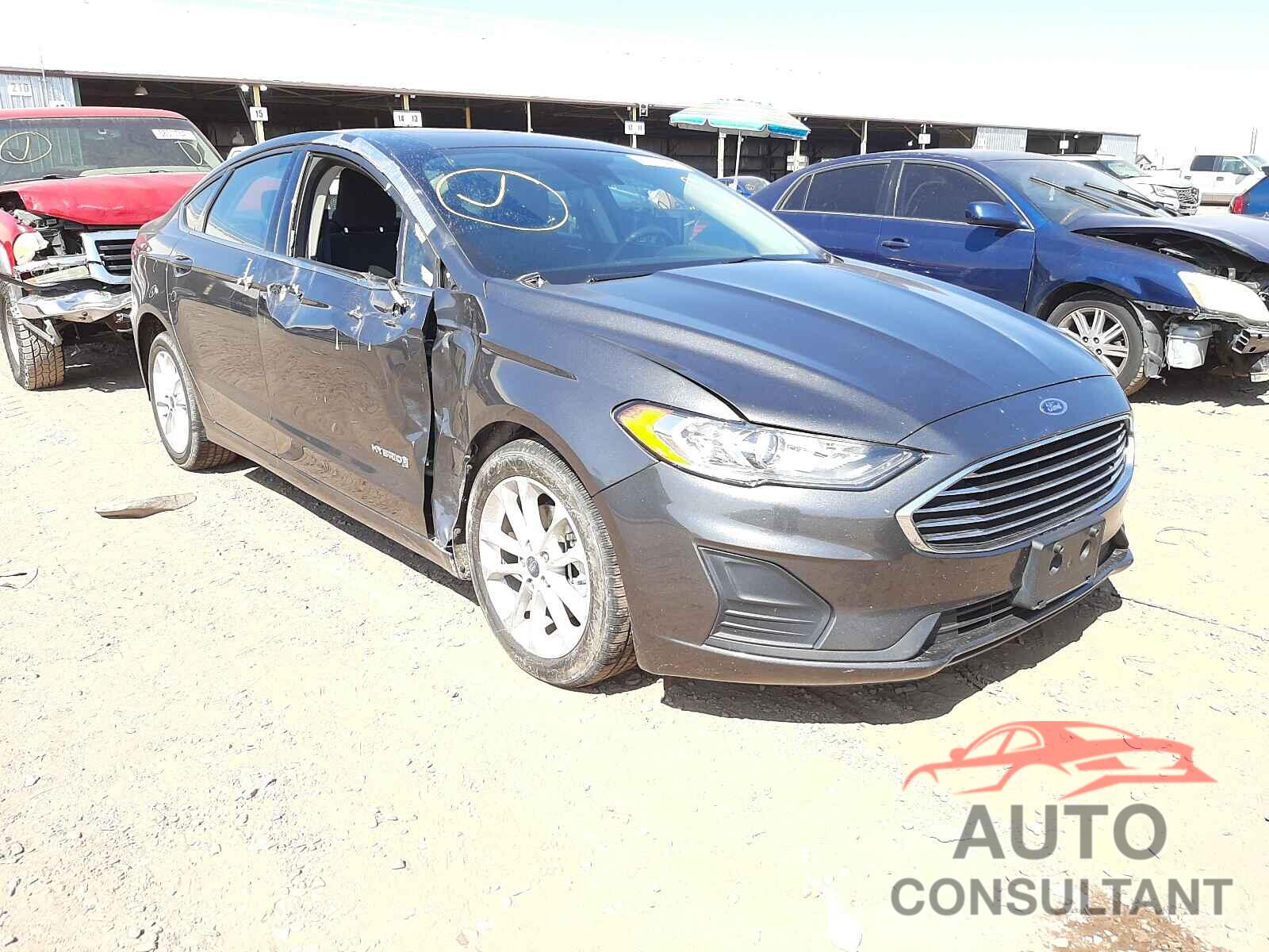 FORD FUSION 2019 - 3FA6P0LU3KR120730
