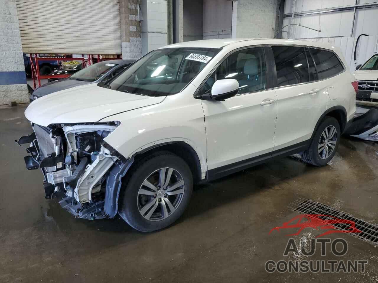 HONDA PILOT 2017 - 5FNYF6H35HB058122