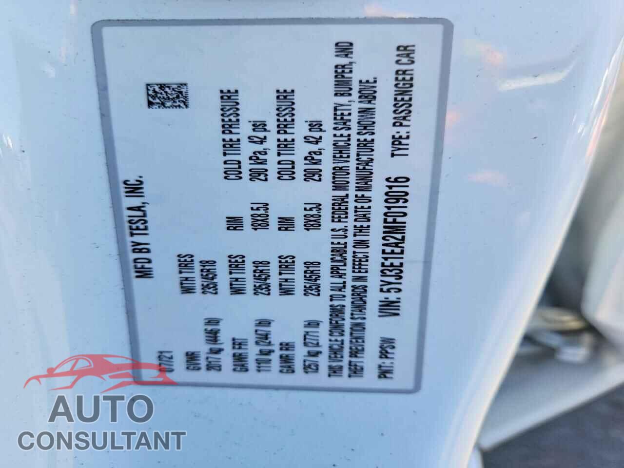 TESLA MODEL 3 2021 - 5YJ3E1EA2MF019016