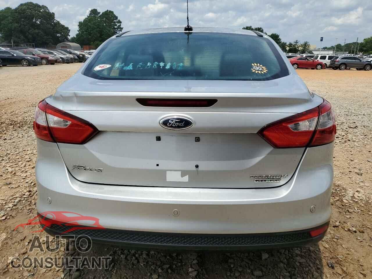FORD FOCUS 2012 - 1FAHP3H21CL303609
