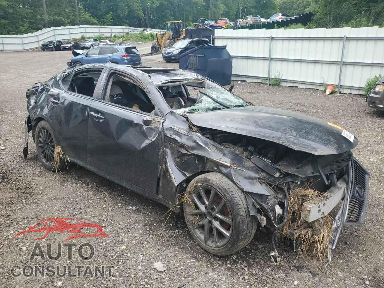LEXUS IS 2011 - JTHCF5C23B5046254