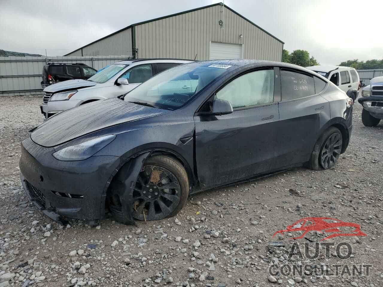 TESLA MODEL Y 2024 - 7SAYGDEE6RA273503