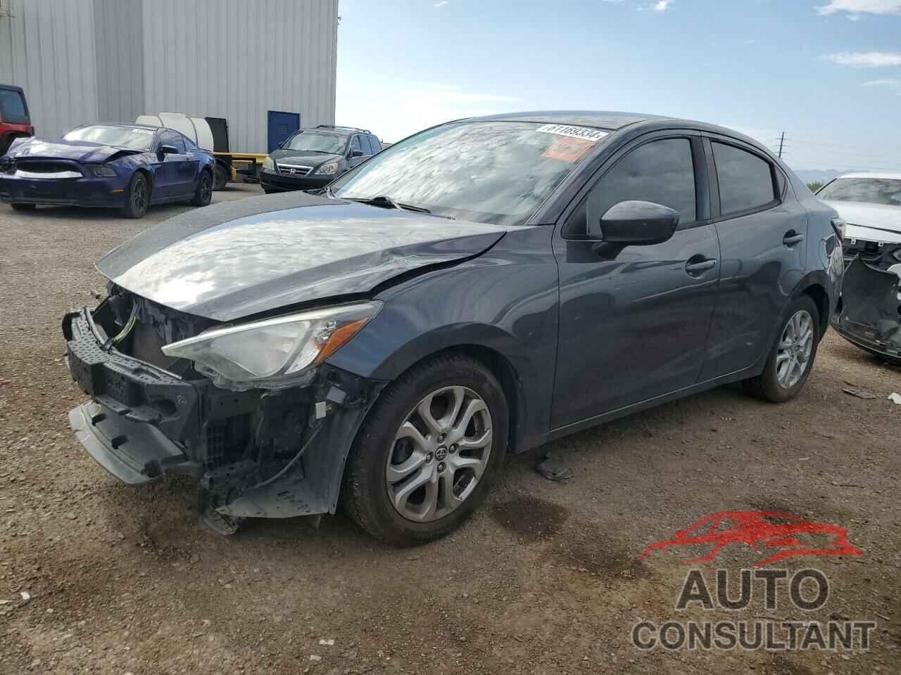 TOYOTA YARIS 2017 - 3MYDLBYV9HY172311