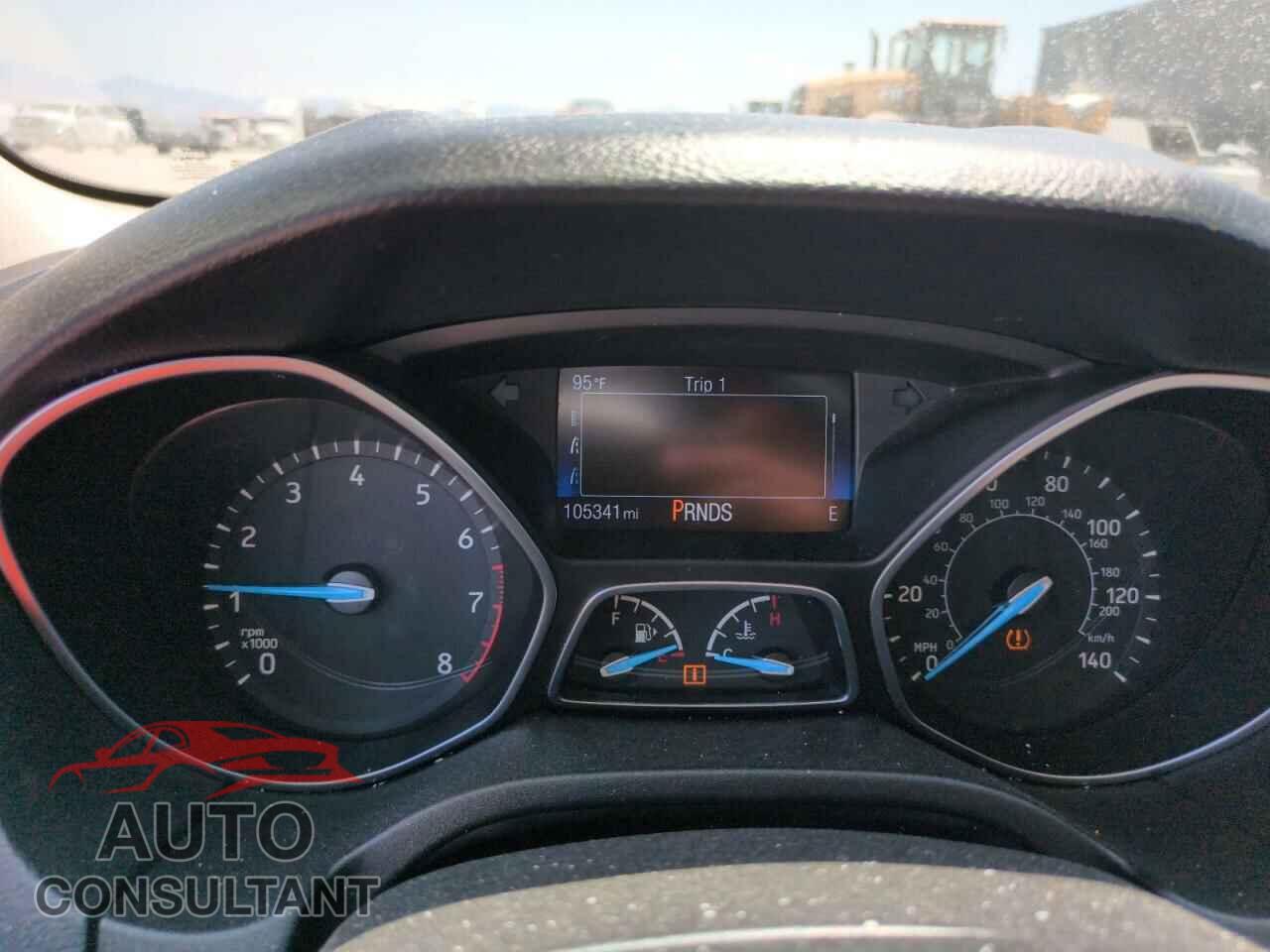 FORD FOCUS 2016 - 1FADP3F22GL383414