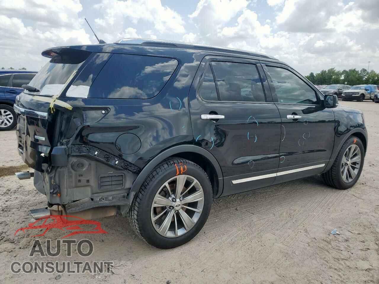 FORD EXPLORER 2018 - 1FM5K7FH0JGA97680