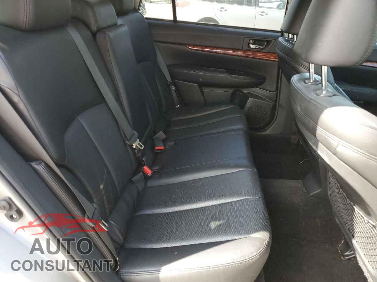 SUBARU OUTBACK 2010 - 4S4BRBKC8A3378094