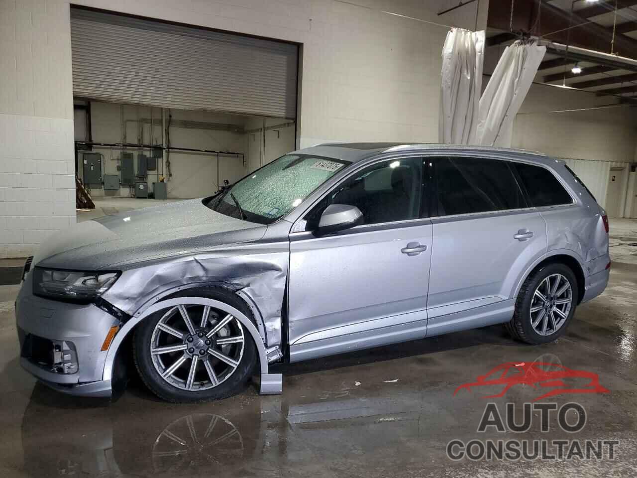 AUDI Q7 2018 - WA1LAAF71JD045991